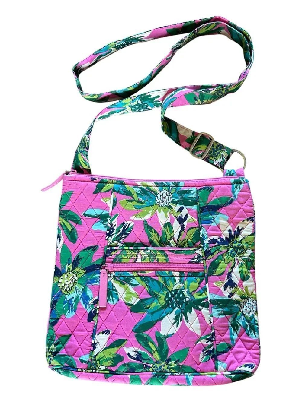 Like New Vera Bradley Quilted Tropical Paradise Hipster Bag